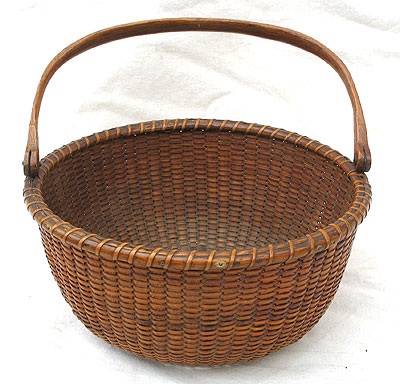 SOLD   A 19th century Nantucket Basket