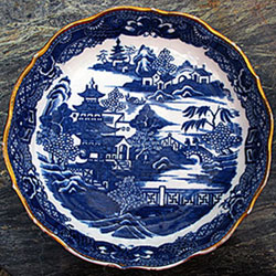 Ceramics<br>Ceramics Archives<br>SOLD  Caughley Dessert Plate