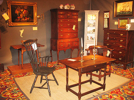 Booth Pics<br>Recent Shows<br>Williamsburg Holiday Antiques Show 2012