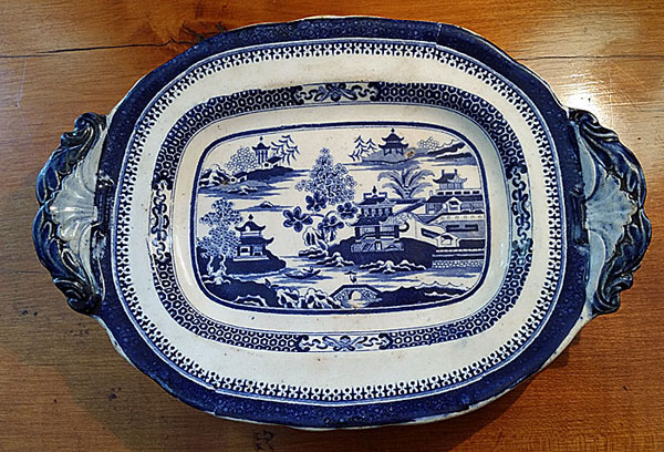 Ceramics<br>19th Century<br>Blue Transfer Chinoiserie Stand