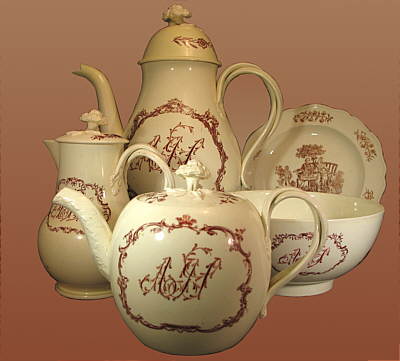 SOLD   18th Century Wedgwood Coffee and Tea Set
