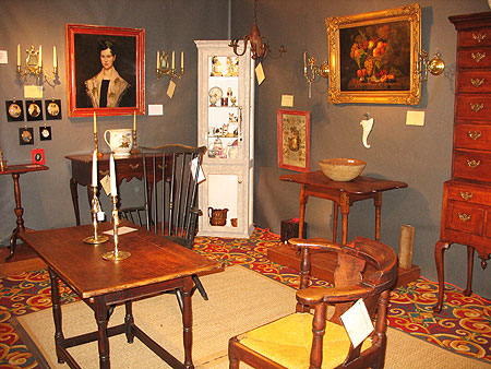 Booth Pics<br>Recent Shows<br>Williamsburg Holiday Antiques Show 2012