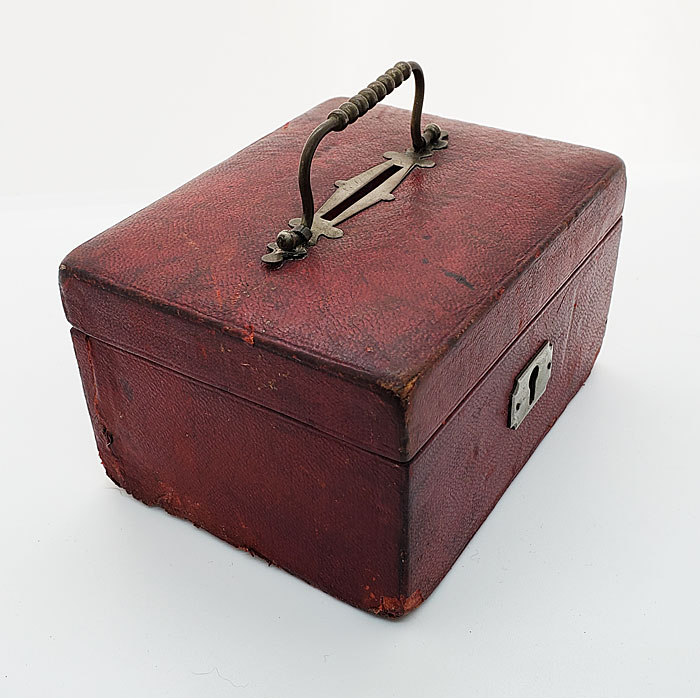 Accessories<br>Boxes<br>Regency Red Leather Money Box