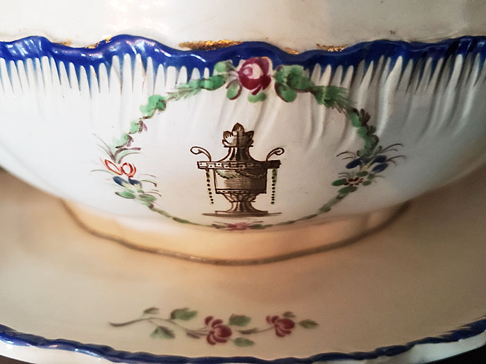 Ceramics<br>18th Century<br>Pearlware Tureen, height of Neoclassicism.
