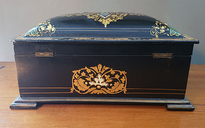 Accessories<br>Boxes<br>Elegant Victorian Box