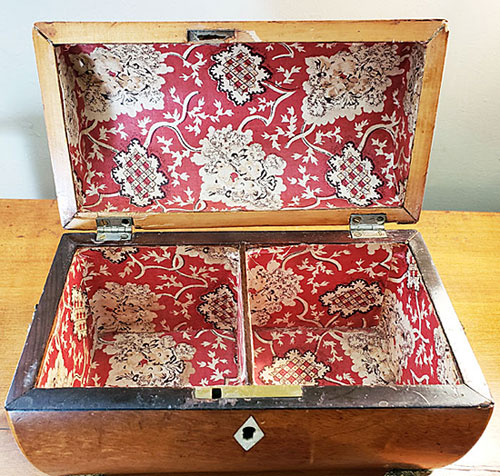 Accessories<br>Boxes<br>Georgian Tea Caddy