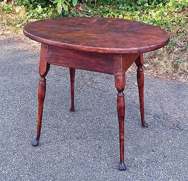 Furniture<br>Furniture Archives<br>Oval-top Splay-legged Queen Anne period tap table
