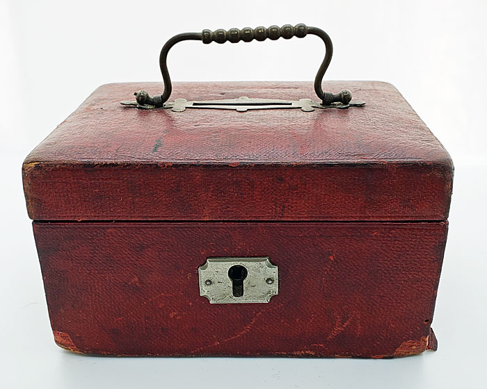 Just In<br>Regency Red Leather Money Box