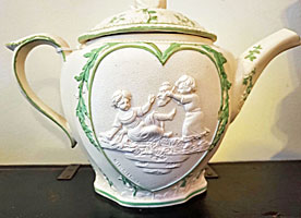 Felspathic Stoneware Teapot